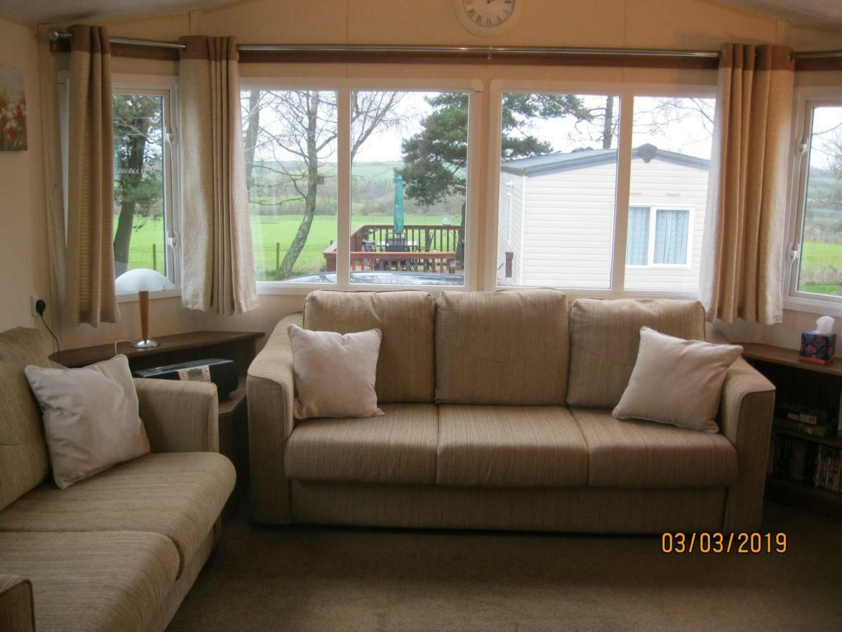 27 The Beeches, Gilcrux, Nr Cockermouth, Cumbria Hotel Buitenkant foto
